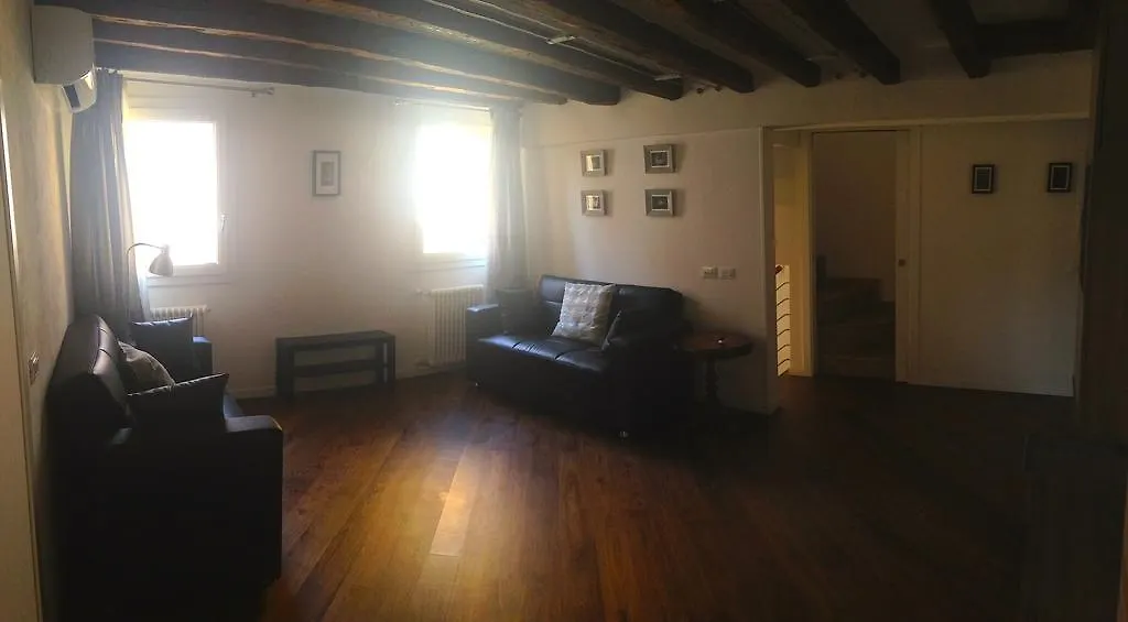 Casa Calle Frezzeria Apartment Venice
